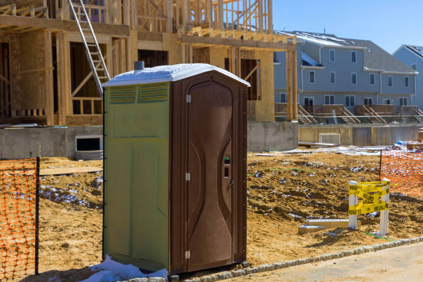 Portable Toilet Options We Offer in El Cerro Mission, NM